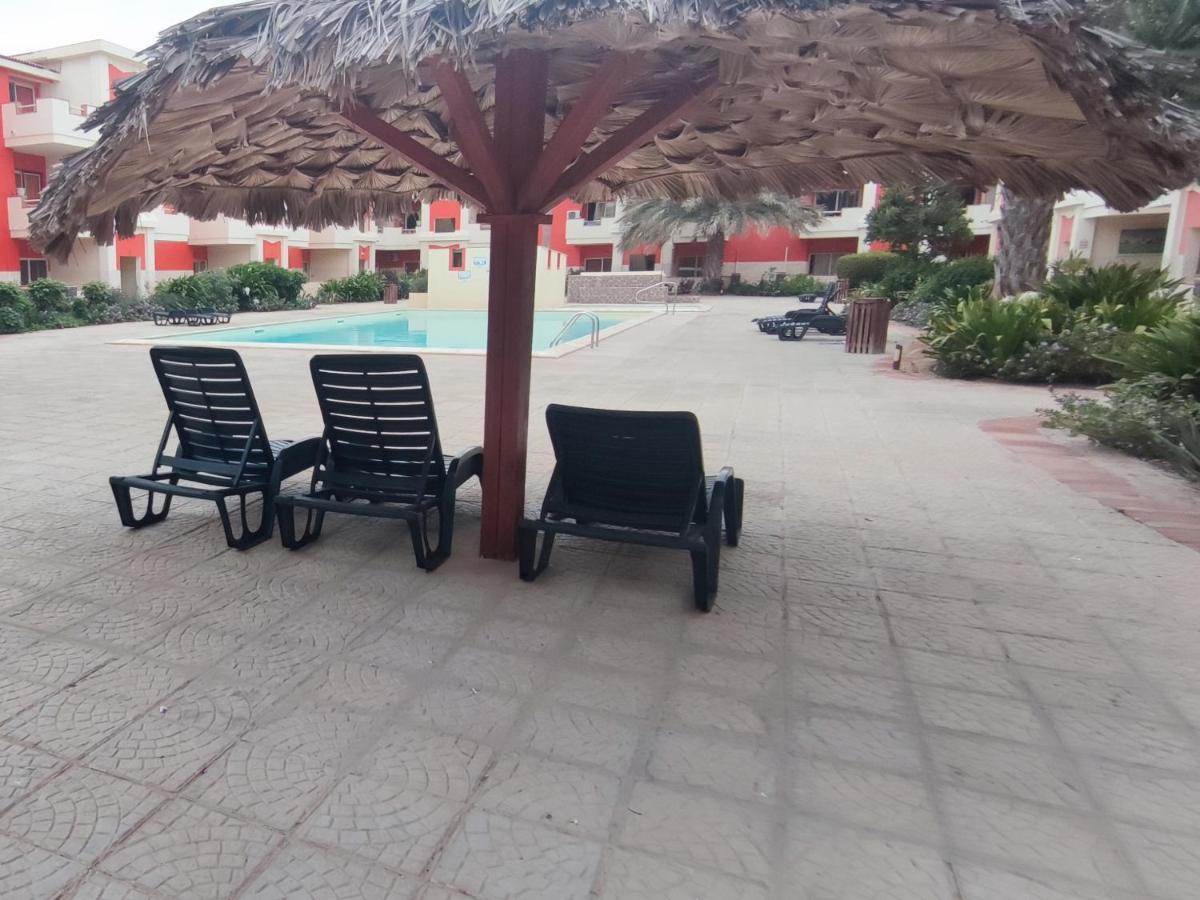 Sal Service Red Moradias Residence With Pool Santa Maria Exterior foto
