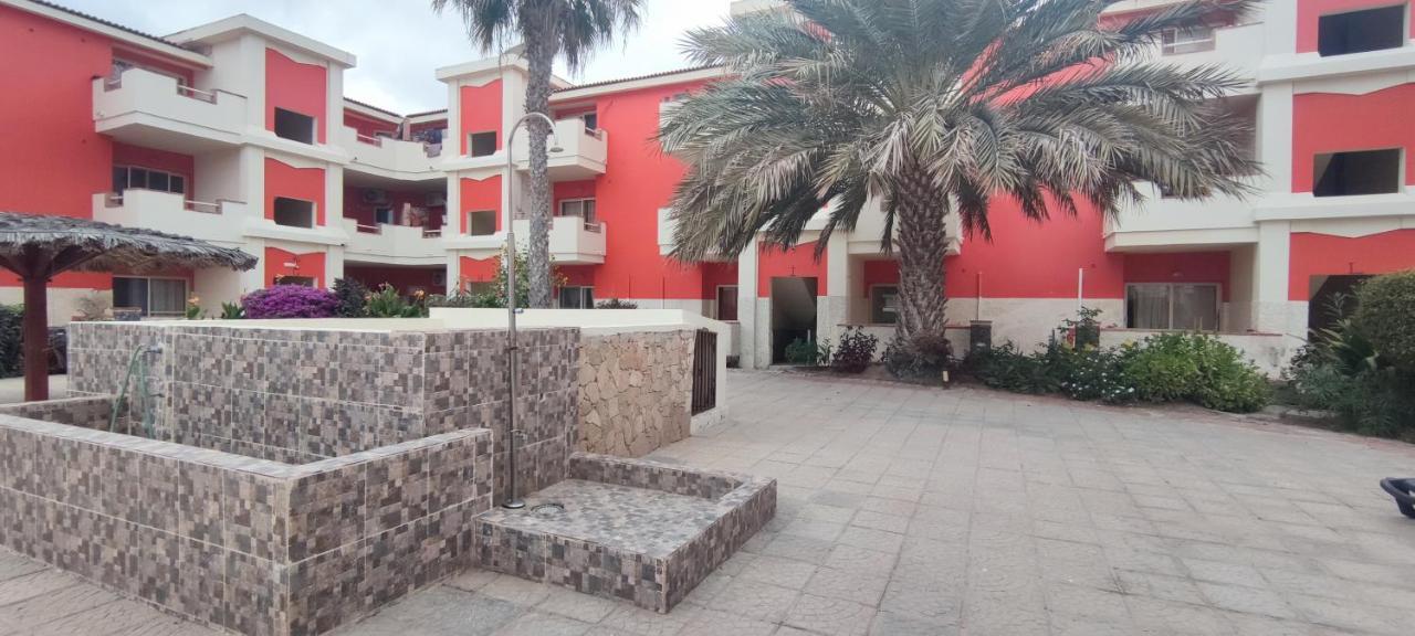 Sal Service Red Moradias Residence With Pool Santa Maria Exterior foto